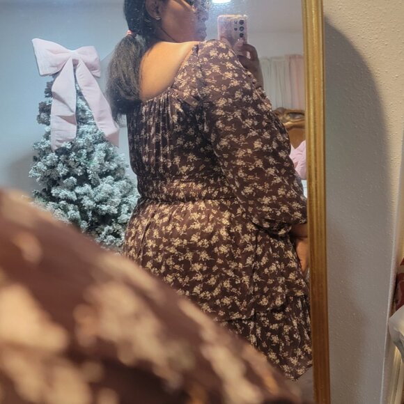 Arula tier dress - Picture 2 of 3